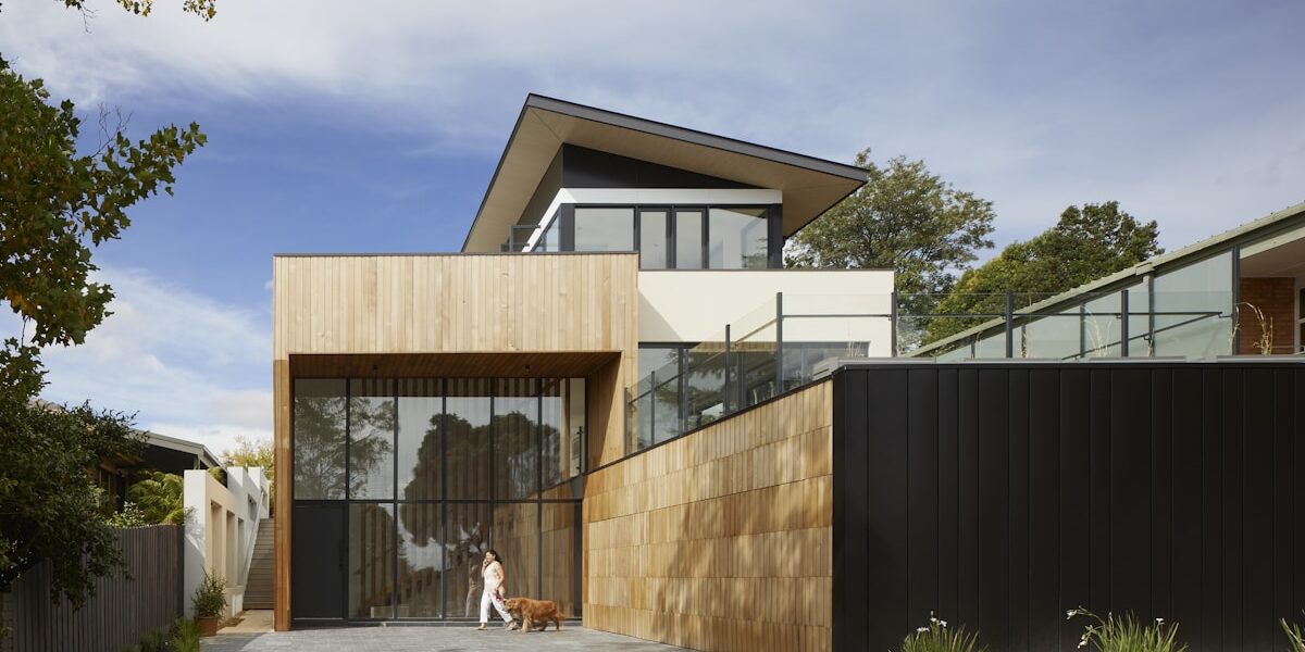 Enchanting Tudor Kitchen: Timeless Elegance Meets Modern Charm